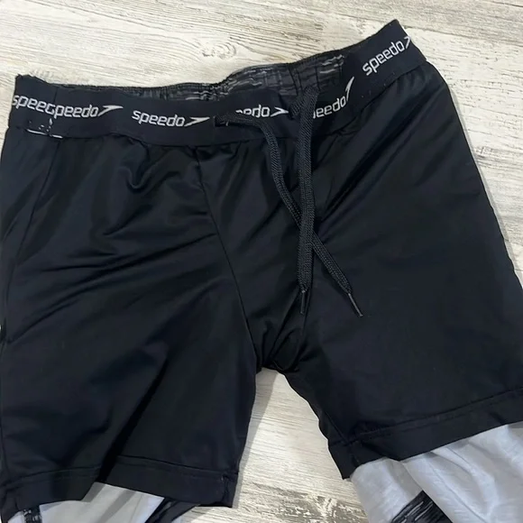 Speedo Swim Trunks Size Small - Picture 6 of 9